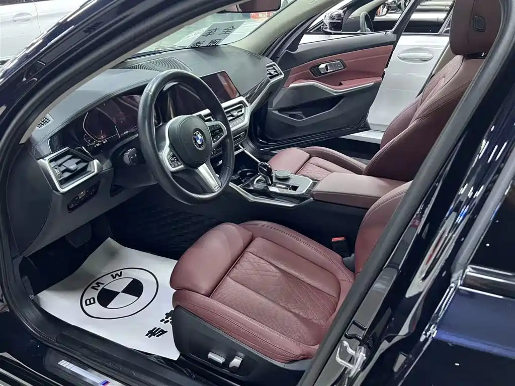 BMW 3 Series 2022 Facelift 325Li M Sport Package