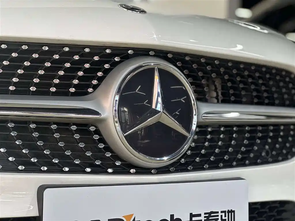 Mercedes-Benz A-Class 2019 A 200 L Sport Sedan
