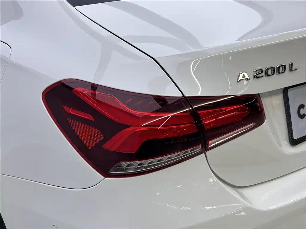 Mercedes-Benz A-Class 2020 A 200 L Sport Sedan