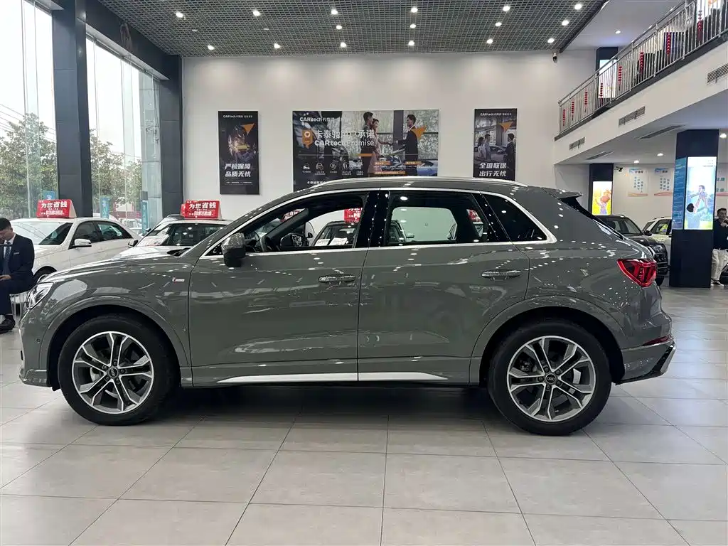Audi Q3 2024 40 TFSI Fashion Dynamic