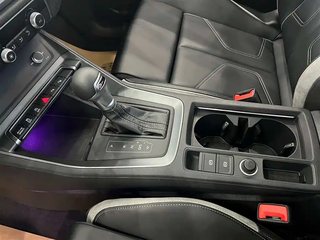 Audi Q3 2024 40 TFSI Fashion Dynamic