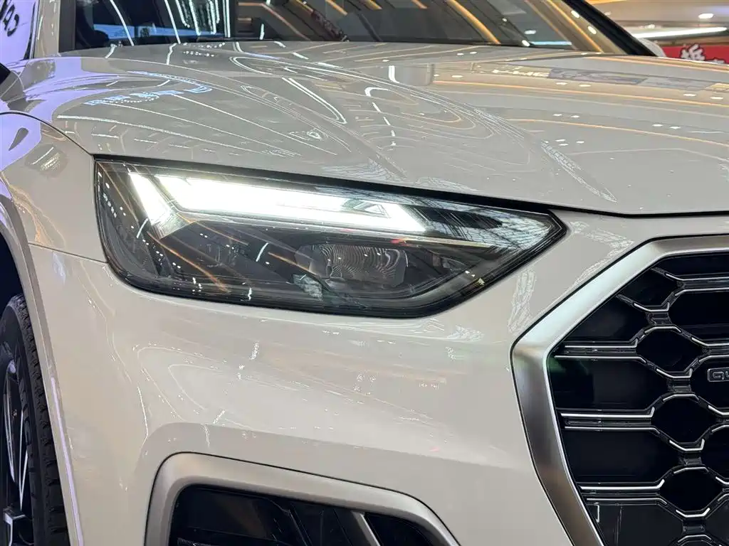 Audi Q5L 2022 40 TFSI Fashion Dynamic