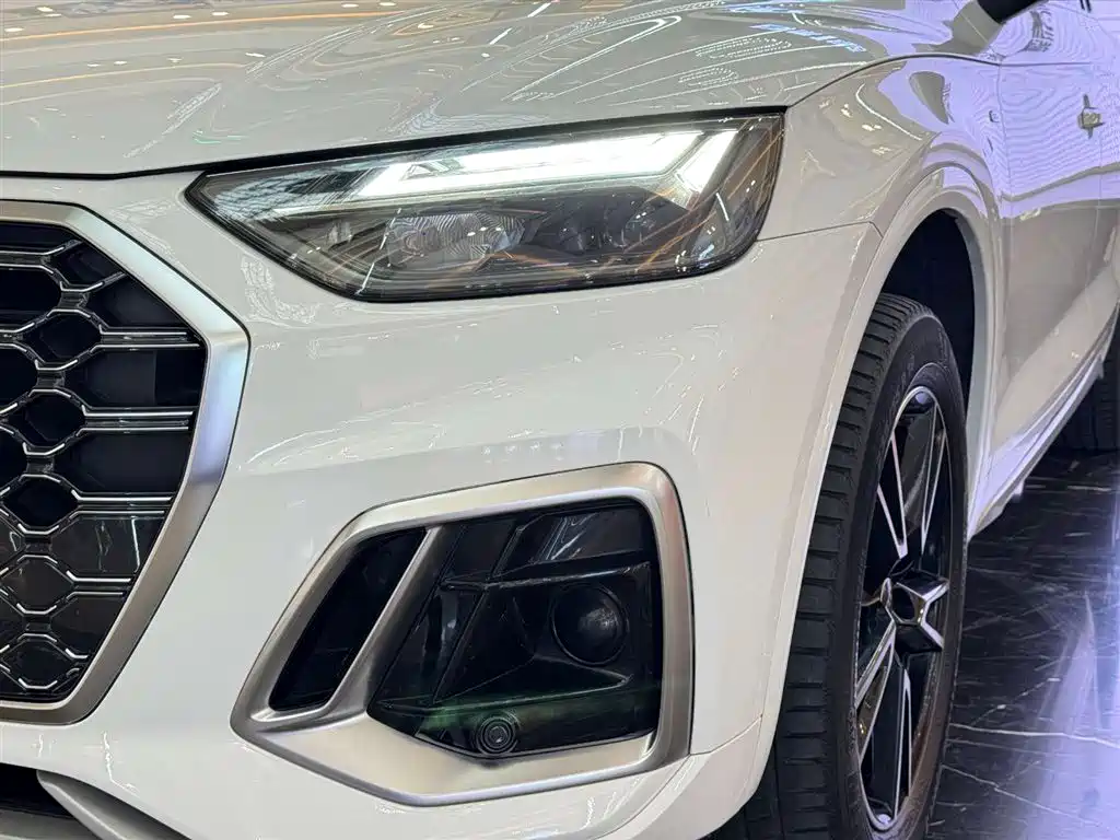 Audi Q5L 2022 40 TFSI Fashion Dynamic