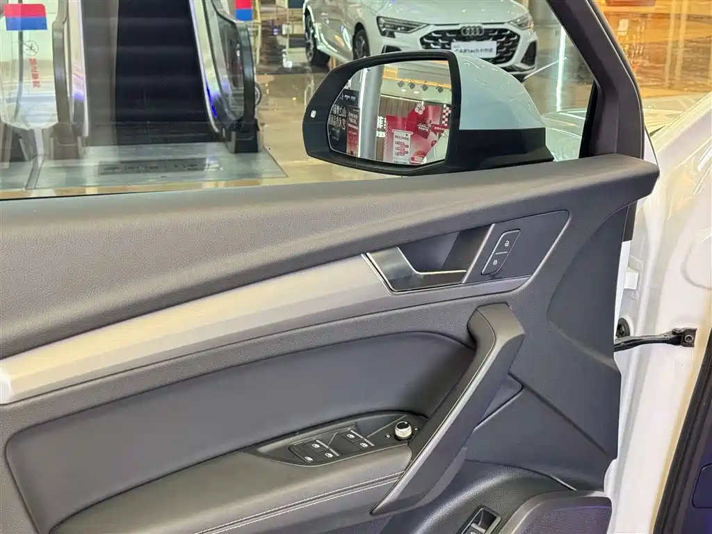 Audi Q5L 2022 40 TFSI Fashion Dynamic