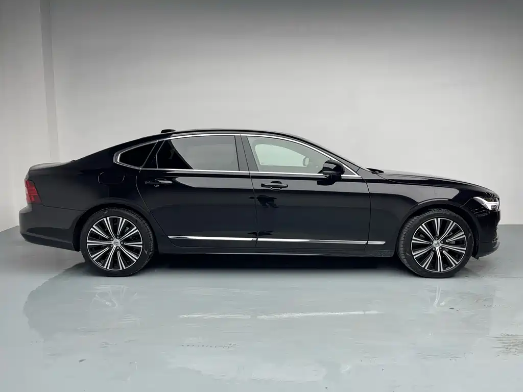 Volvo S90 2025 B5 Inscription