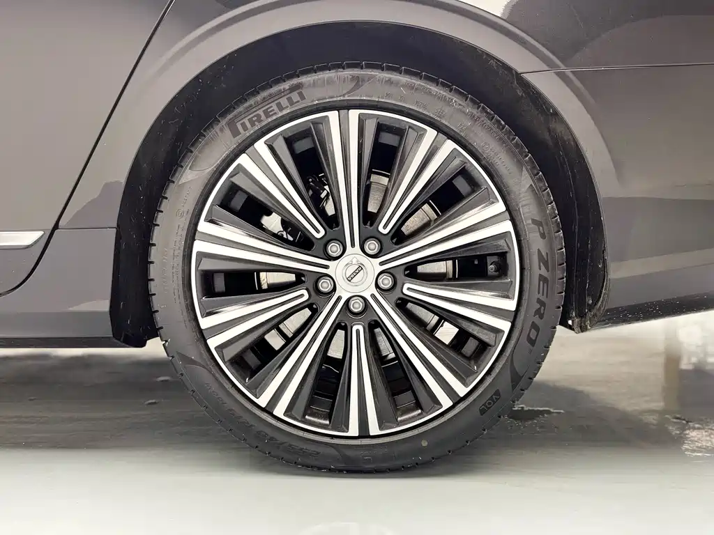 Volvo S90 2025 B5 Inscription