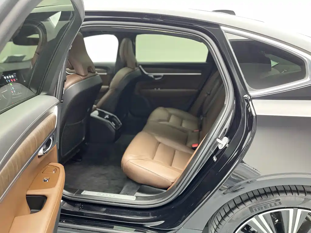 Volvo S90 2025 B5 Inscription