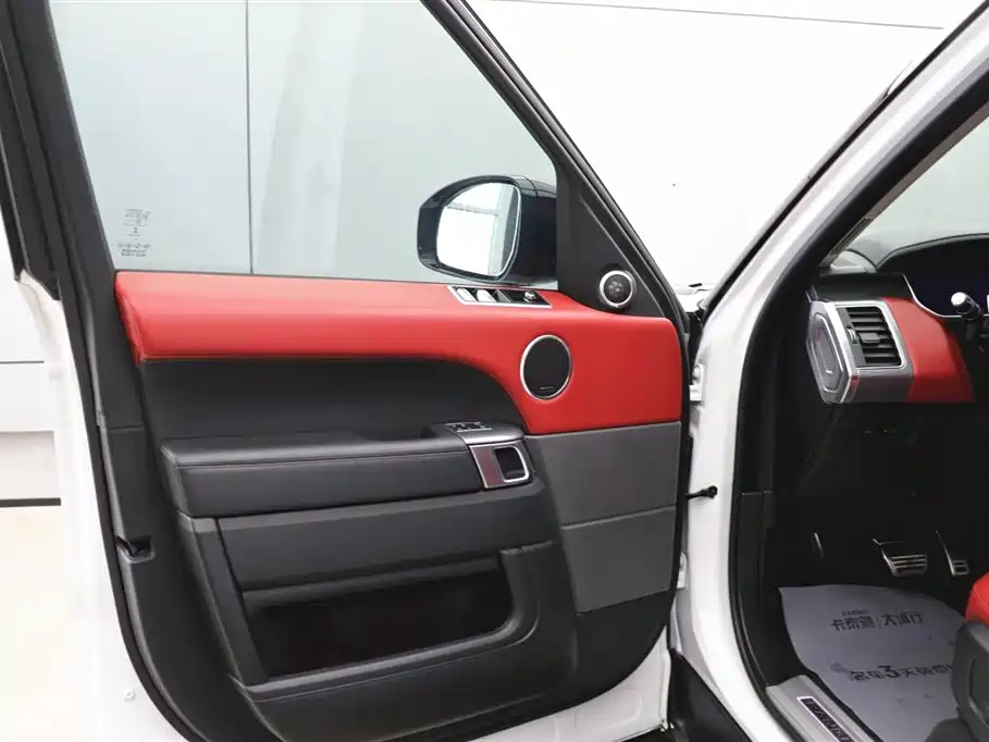 Range Rover Sport 2020 3.0 L6 HSE DYNAMIC