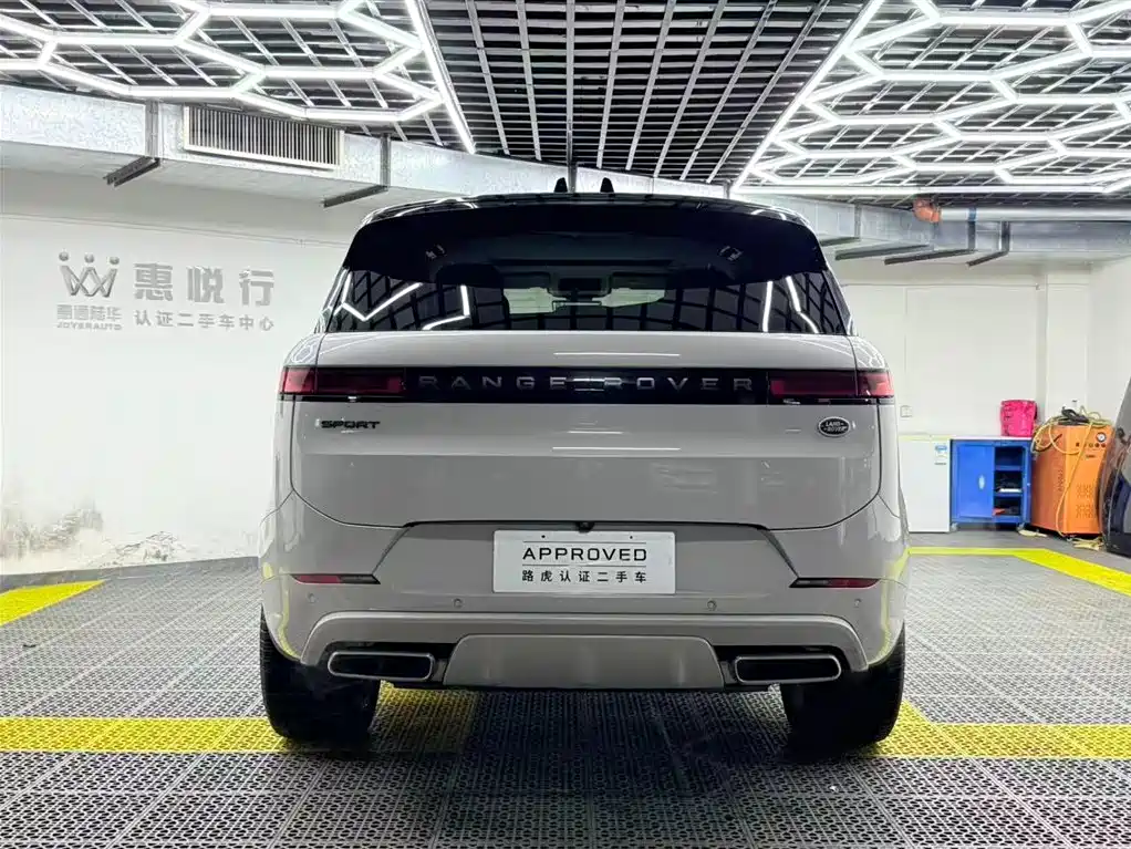 Range Rover Sport 2024 400PS Dynamic HSE