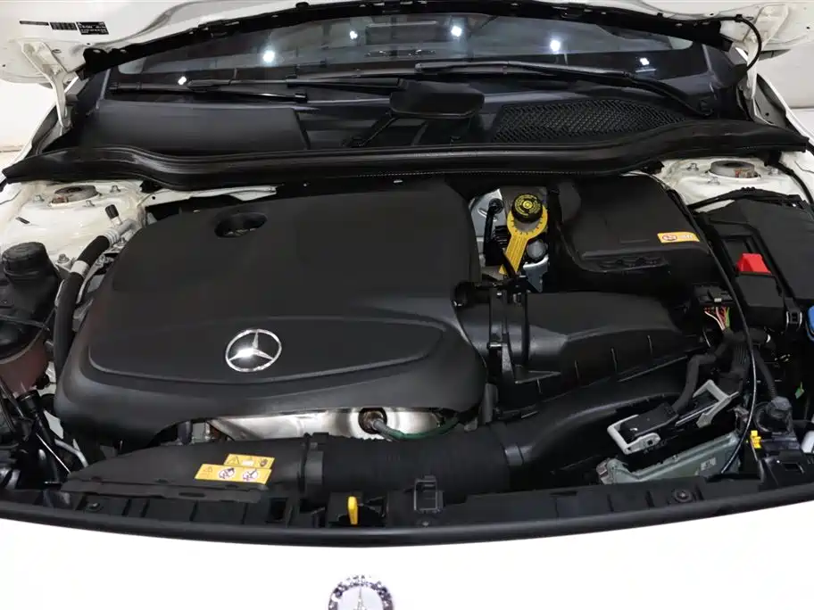 Mercedes-Benz GLA 2015 GLA 200 Fashion Edition