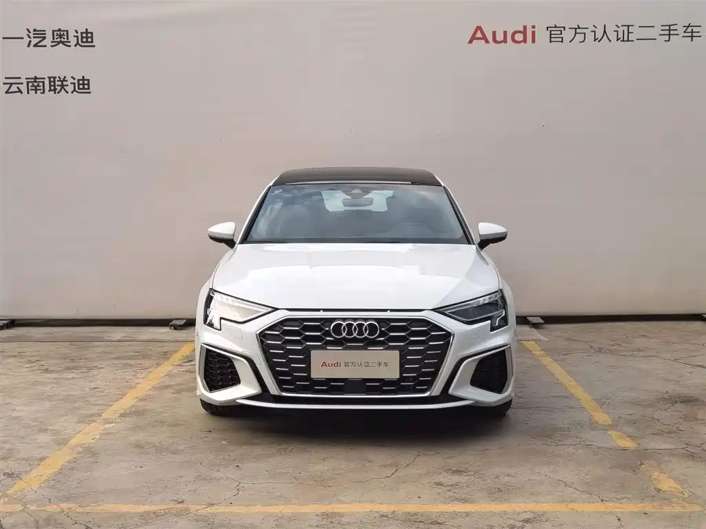 Audi A3 2023 Sportback 35 TFSI Fashion Sport