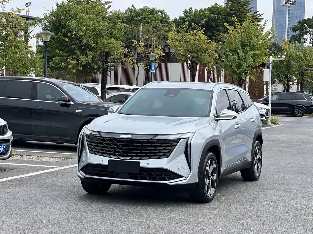 Geely Boyue L 2023 1.5TD DCT Prestige