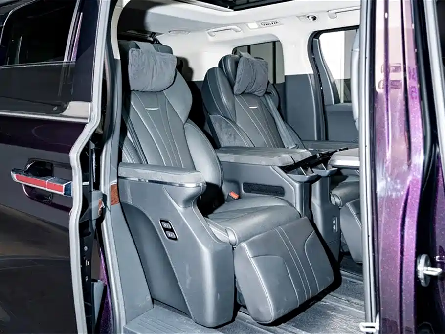 Hongqi HQ9 2024 2.0T Luxury