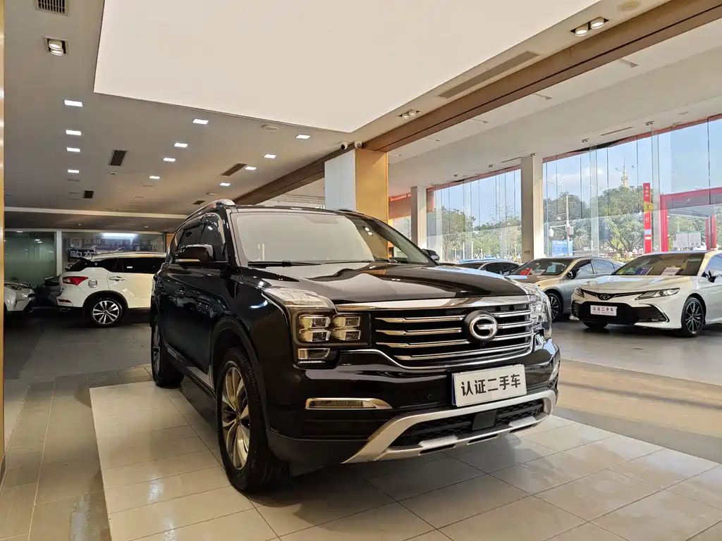 GAC Trumpchi GS8 2017 320T 2WD Luxury Smart Connect Edition (7-Seater)