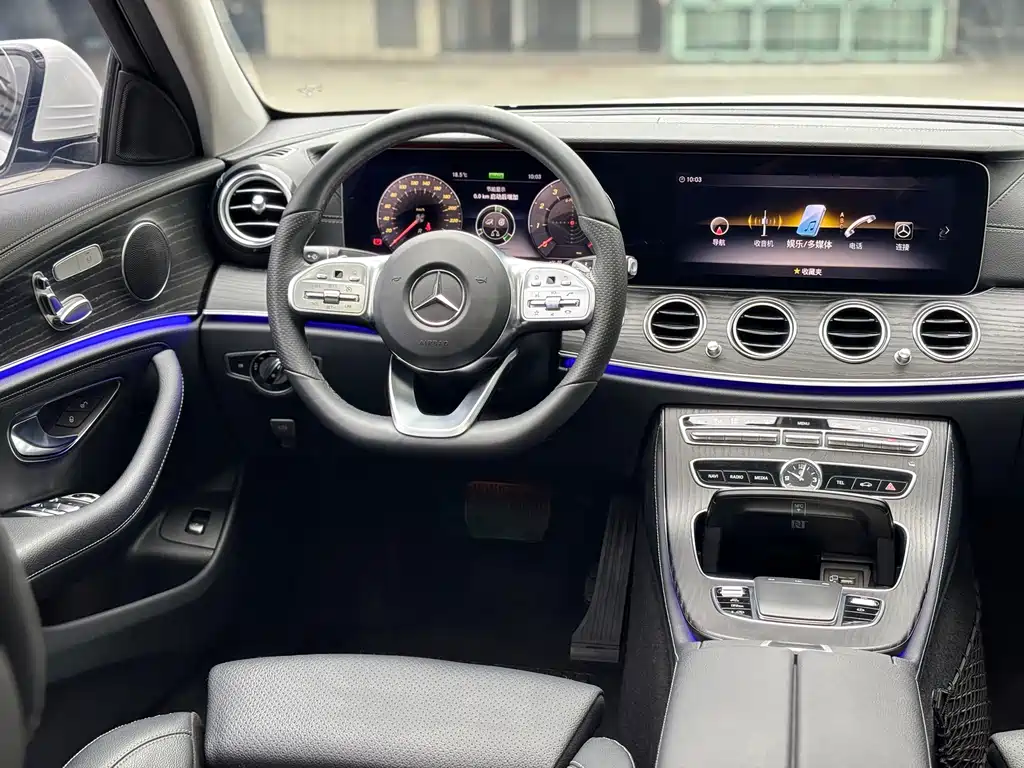 Mercedes-Benz E-Class 2020 E 260 L Sport
