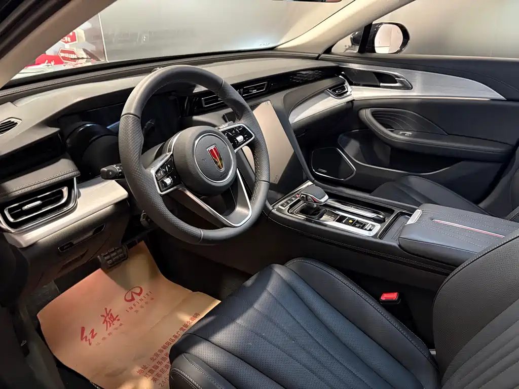 Hongqi H5 2025 2.0T Automatic Qi Chang Edition