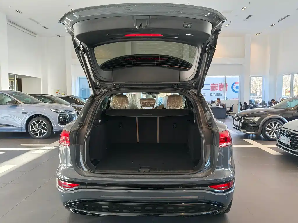 Audi Q6L e-tron 2026 Launch Edition