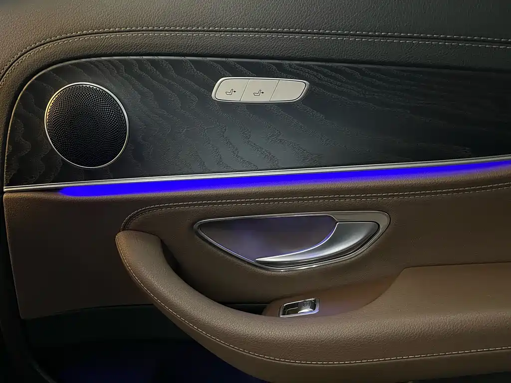 Mercedes-Benz E-Class 2019 E 260 L Sport