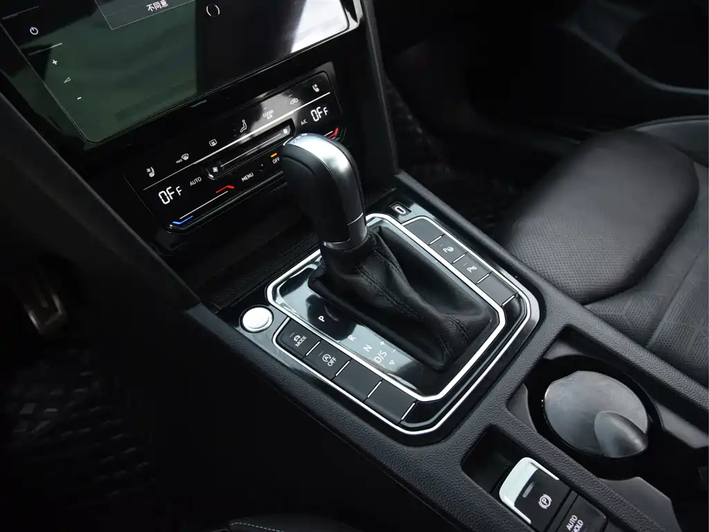 FAW-Volkswagen CC 2024 380TSI Duomu Zhongxiang Edition