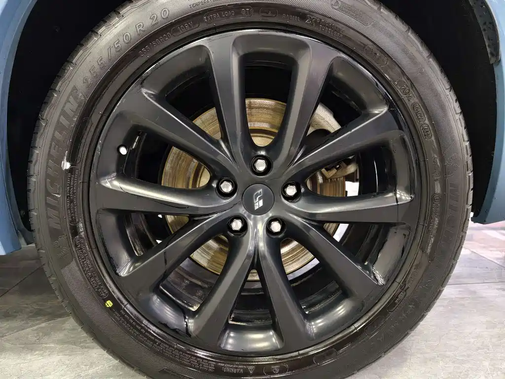 Li ONE 2021 Extended Range 6-Seater Edition