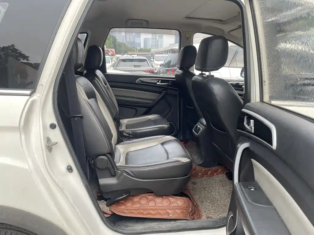 BAIC Huansu H3 2015 1.5L Manual Luxury