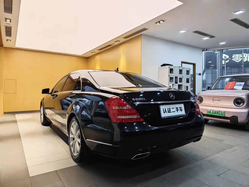 Mercedes-Benz S-Class 2010 S 300 L Luxury