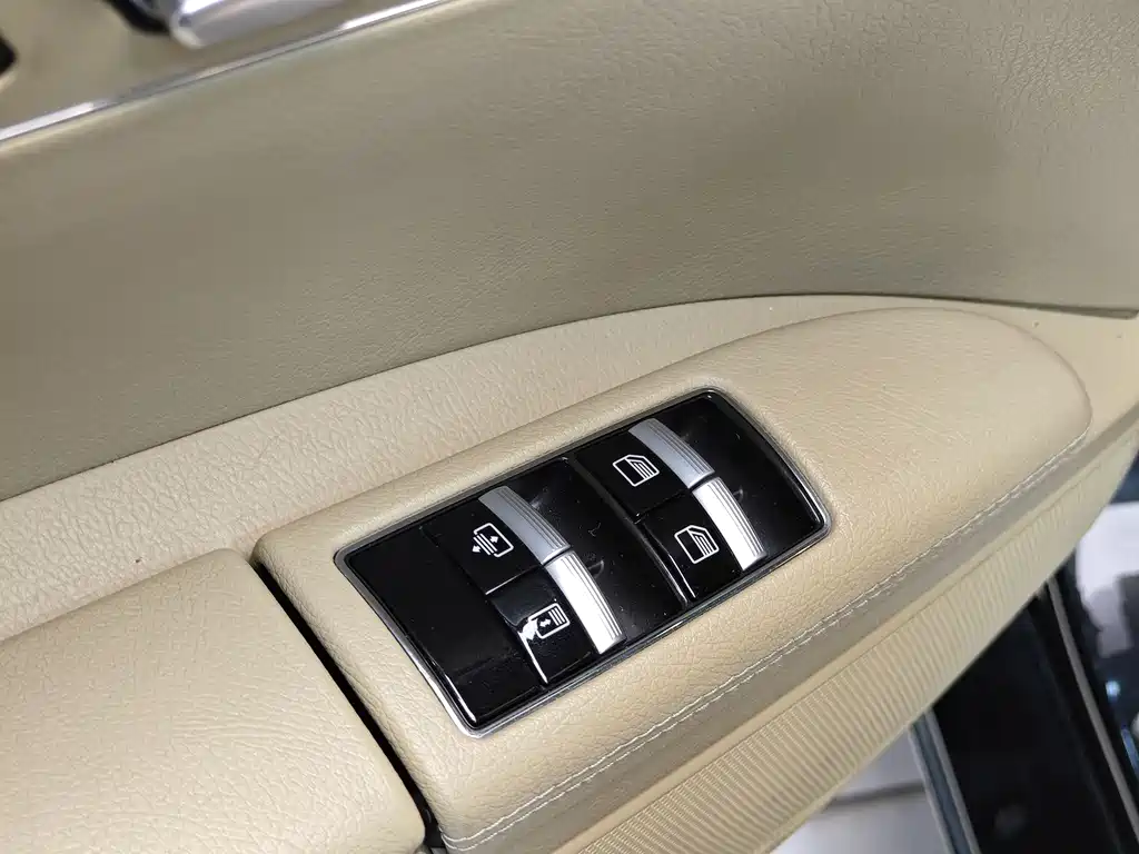 Mercedes-Benz S-Class 2010 S 300 L Luxury