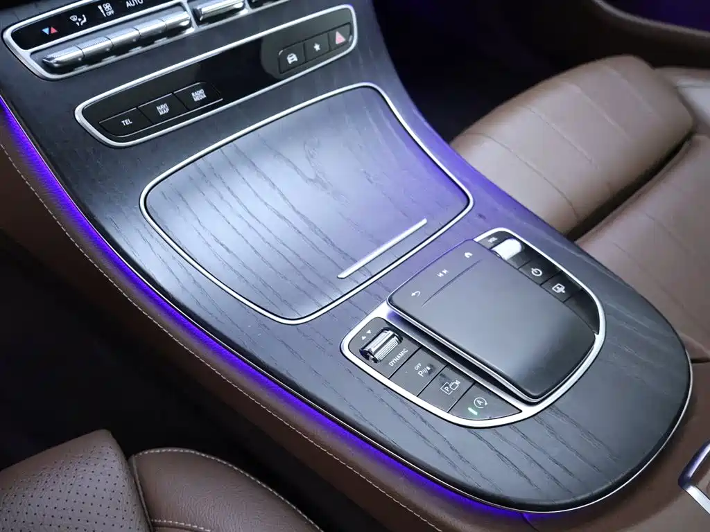Mercedes-Benz E-Class 2022 E 300 L Luxury