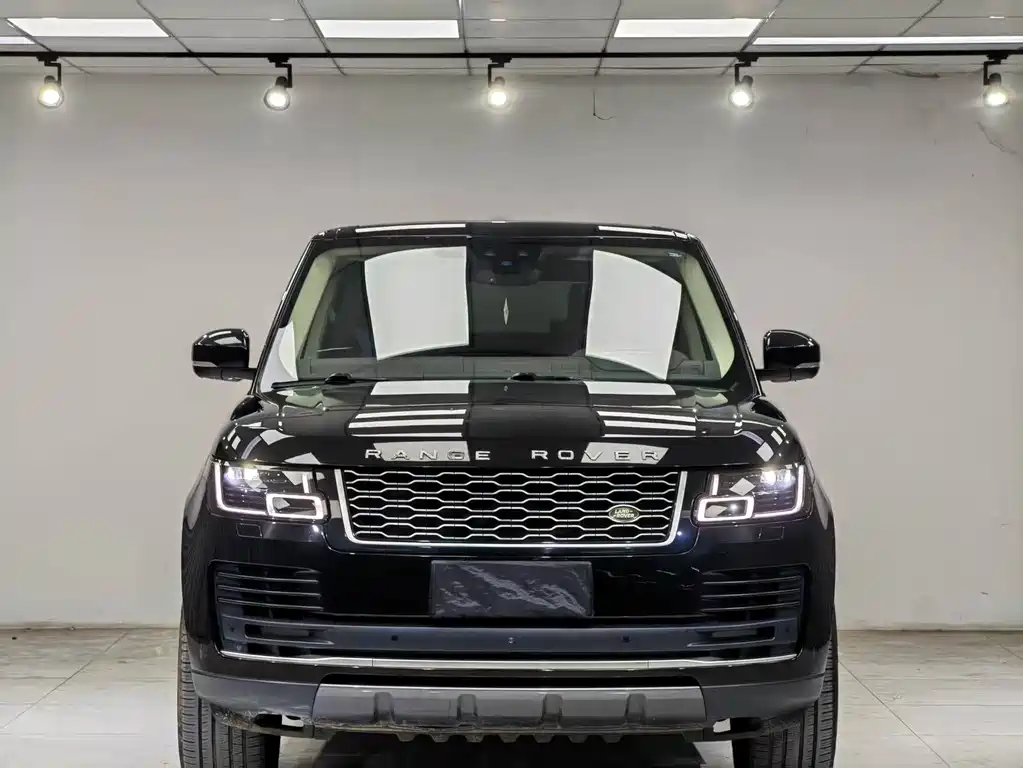 Range Rover 2021 3.0 L6 Heritage Edition