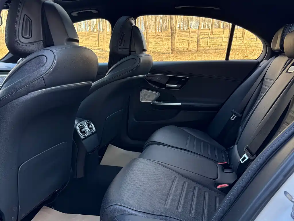 Mercedes-Benz C-Class 2023 C 260 L Sport Edition