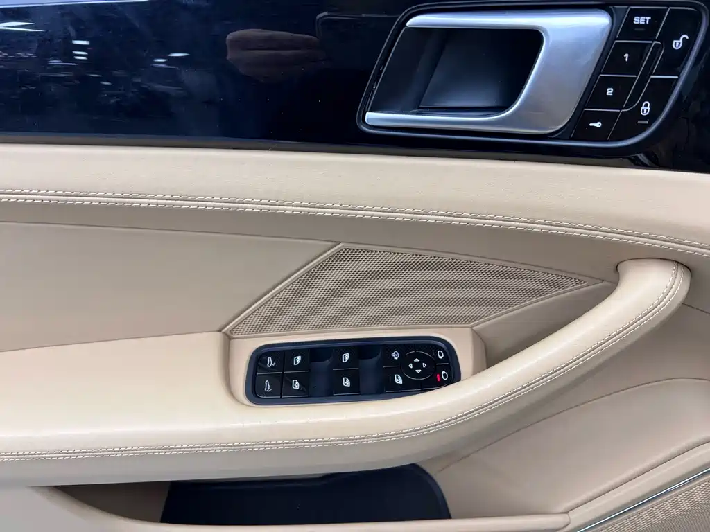 Porsche Panamera 2017 Panamera 4 Executive LWB 3.0T