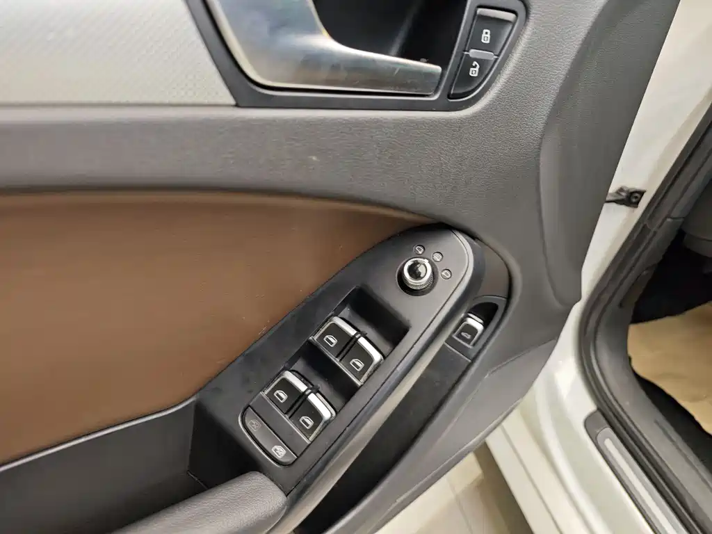 Audi A4L 2013 35 TFSI Automatic Standard