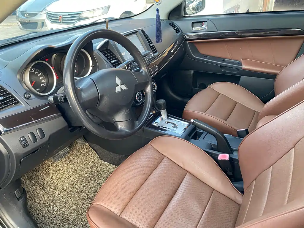 Mitsubishi Lancer EX 2013 1.8L Automatic Luxury Edition China IV