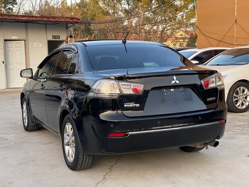Mitsubishi Lancer EX 2013 1.8L Automatic Luxury Edition China IV