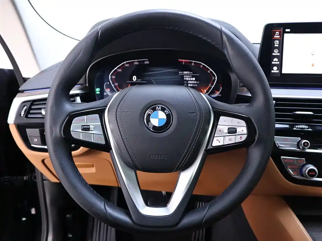 BMW 6 Series Gran Turismo 630i Luxury Line 2021