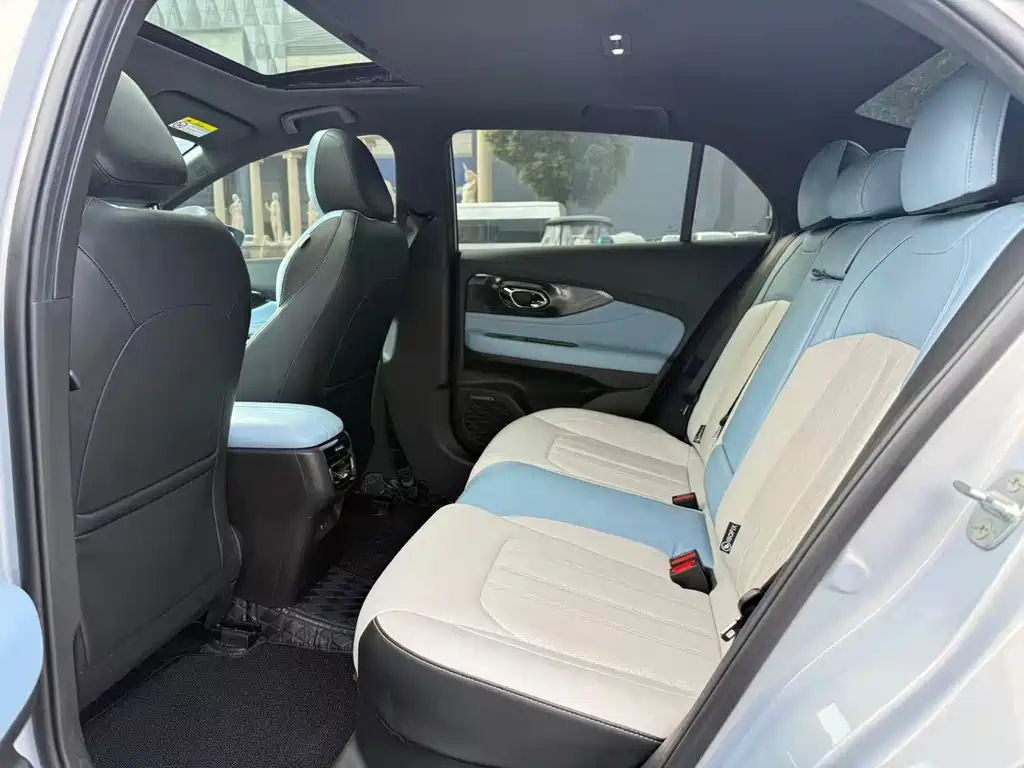 GAC Empow 2023 Empow H Intelligent Hybrid