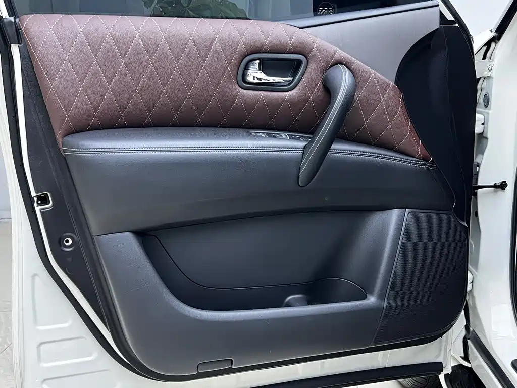 Nissan Patrol 2018 4.0L Executive
