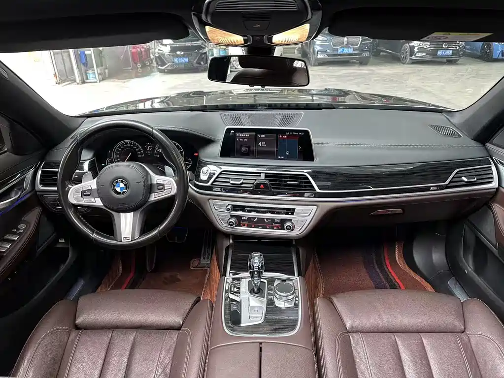 BMW 7 Series 2018 730Li Leading Edition M Sport Package