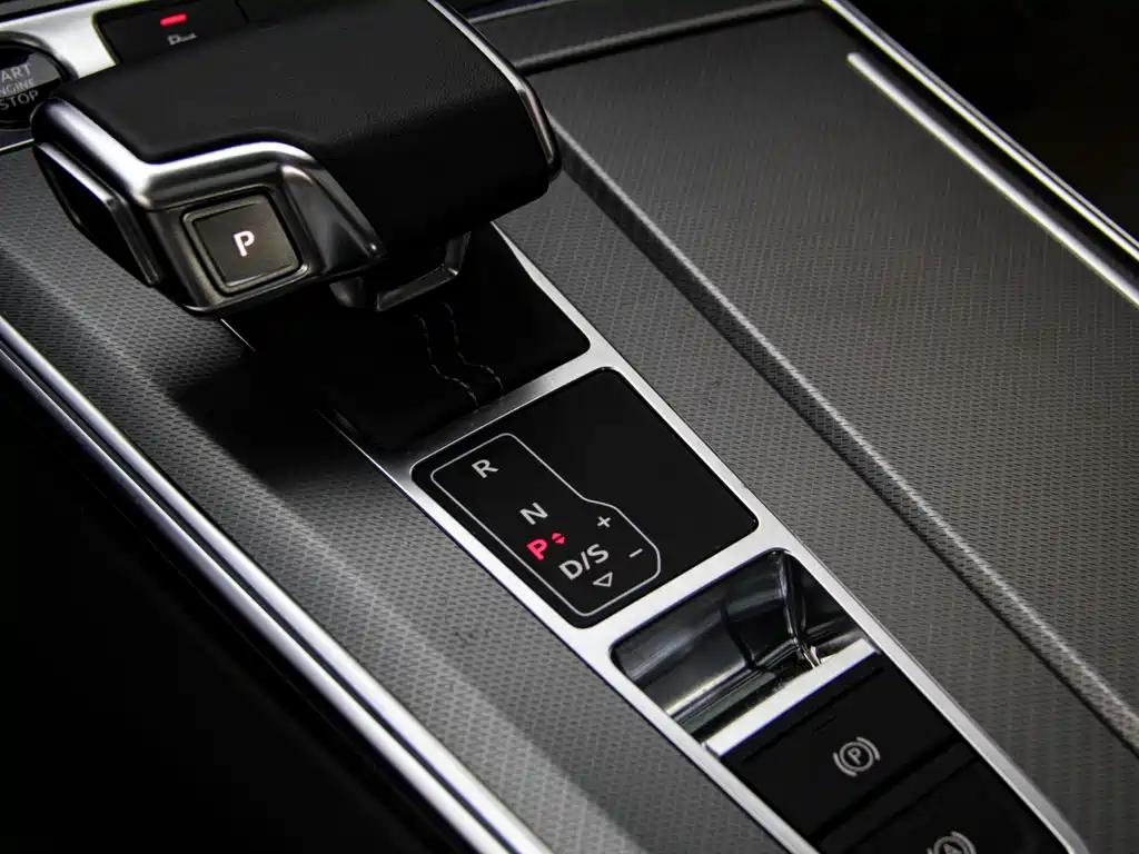 Audi A7L 2024 45 TFSI S-line Dream Edition Crystal Package