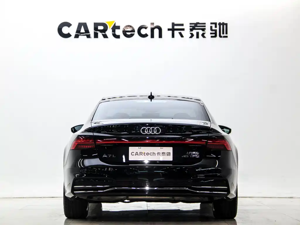 Audi A7L 2024 45 TFSI S-line Dream Edition Crystal Package