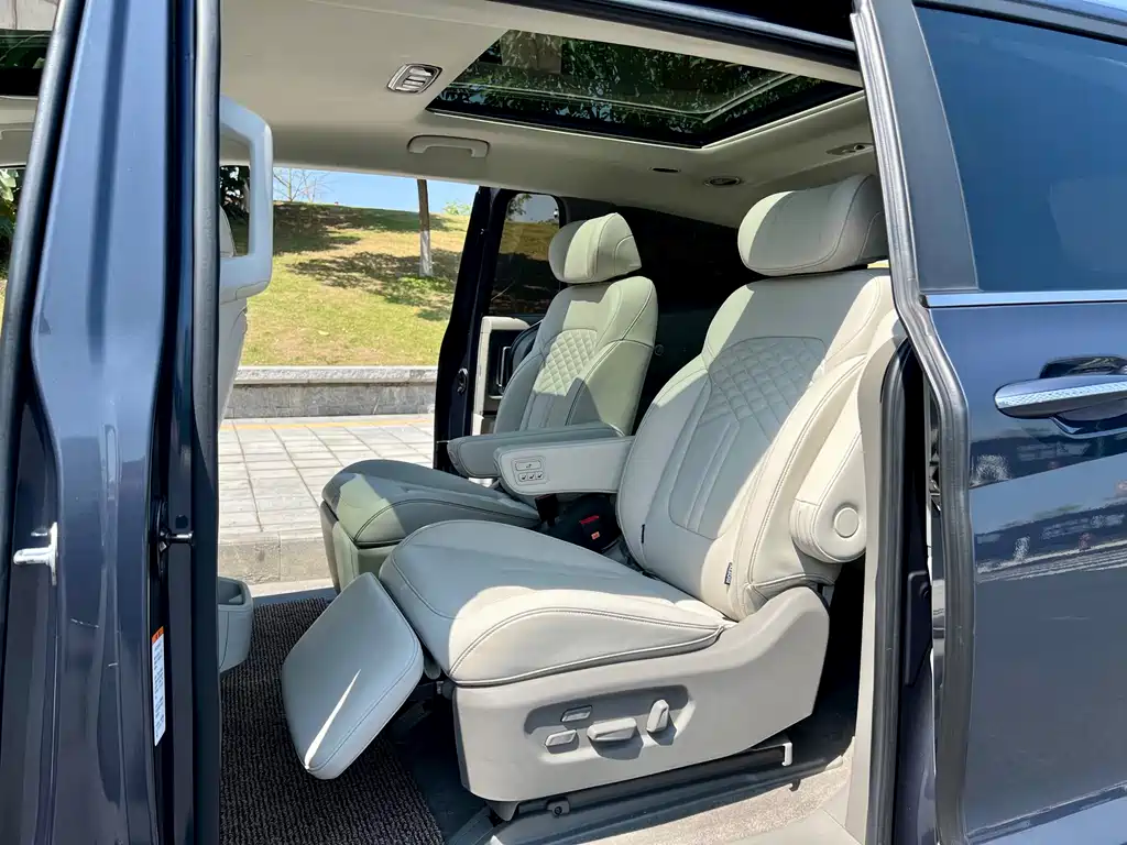 Hyundai Custo 2021 380TGDi TOP Premium