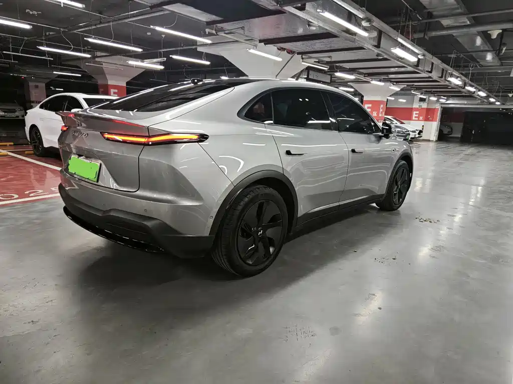 NIO Onvo L60 2024 60kWh RWD