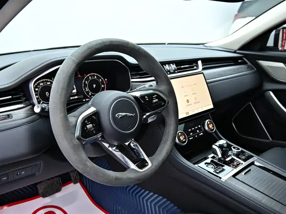 Jaguar XFL 2023 XFL 2.0T P200 RWD Elite Luxury Edition