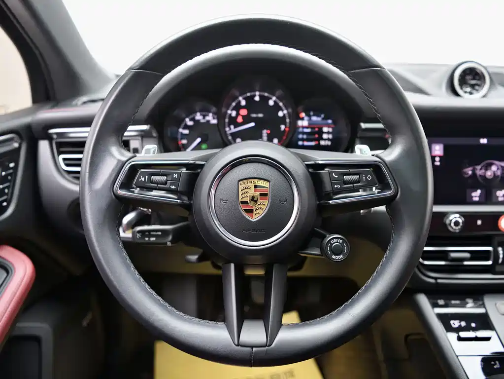 Porsche Macan 2.0T