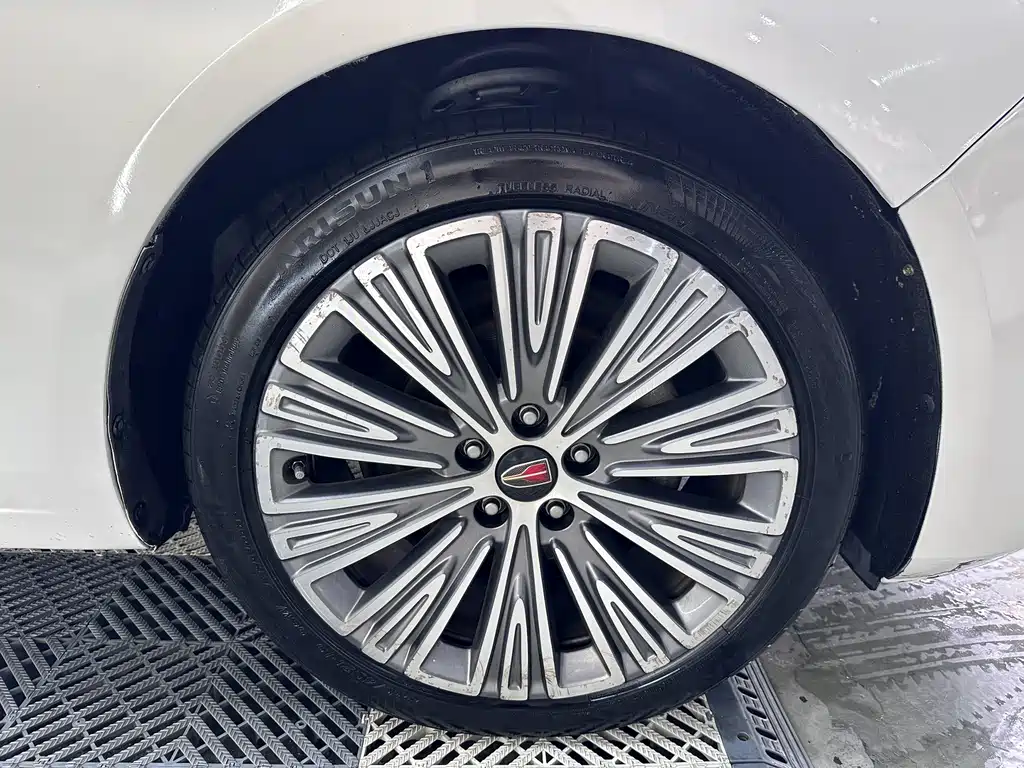 Hongqi H5 2020 1.5T DCT Qiyun Edition