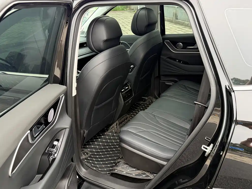 Chery Fengyun T9