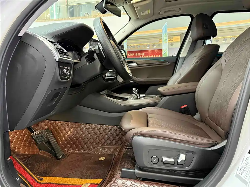 BMW X3 2023 xDrive30i Leading Edition M Night Shadow Package