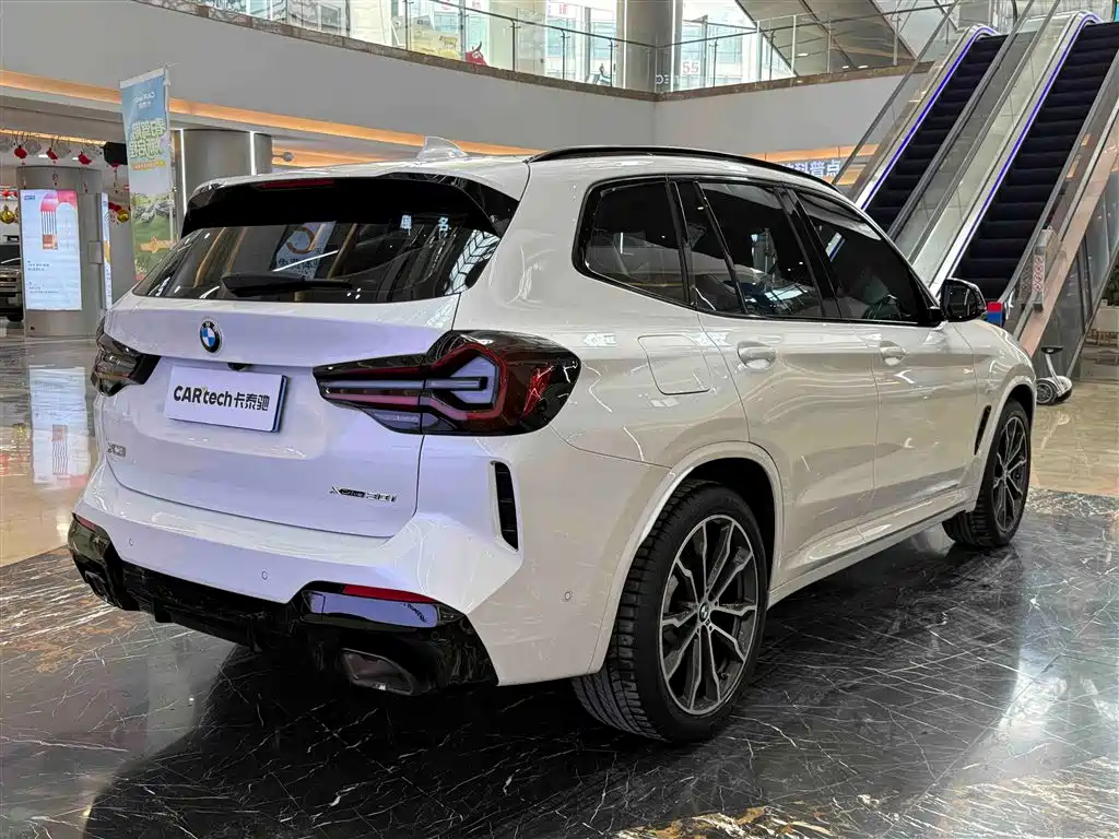BMW X3 2023 xDrive30i Leading Edition M Night Shadow Package