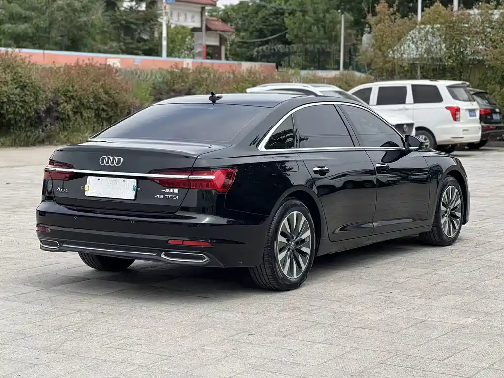 Audi A6L 2021 45 TFSI Zhenxuan Zhiya Edition