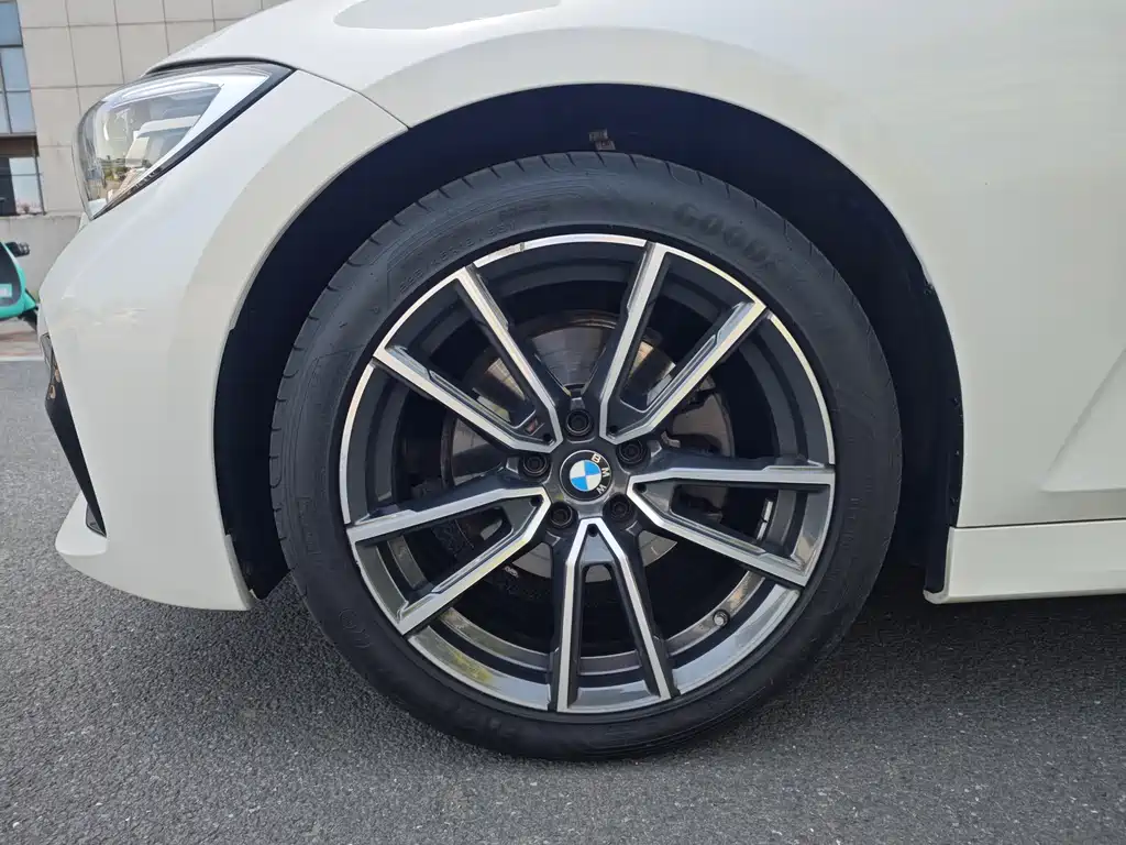 BMW 3 Series 2021 Facelift 320Li M Sport Package